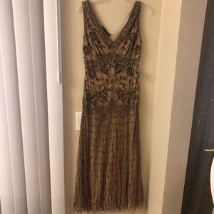 Pisarro nights  v neck beaded dress size 8